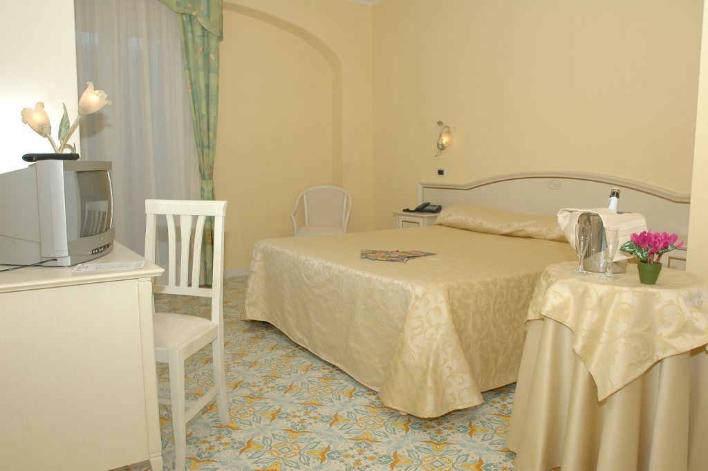 Hotel Villa Franca Forio  Екстер'єр фото