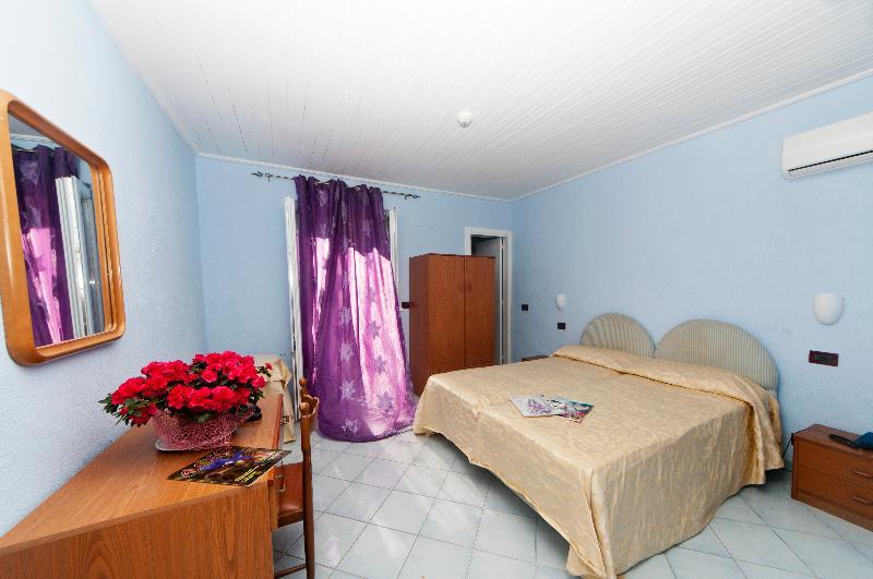 Hotel Villa Franca Forio  Екстер'єр фото