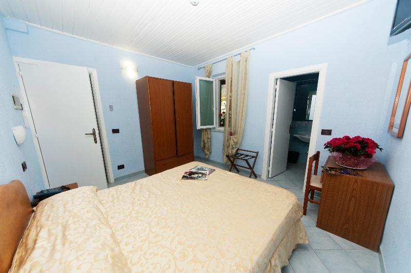 Hotel Villa Franca Forio  Екстер'єр фото