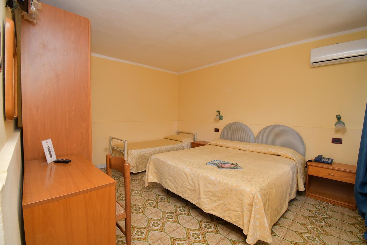 Hotel Villa Franca Forio  Екстер'єр фото